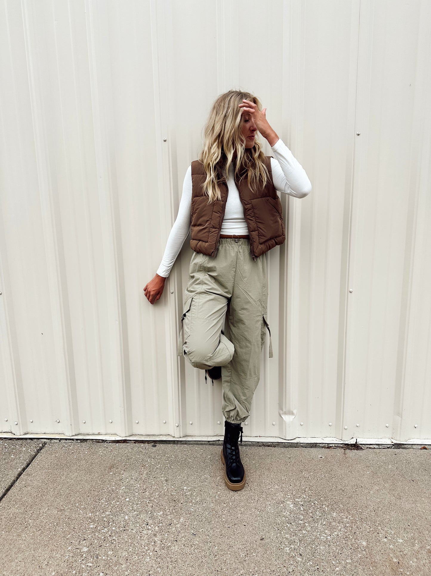 Semi Cropped Vest-Coffee