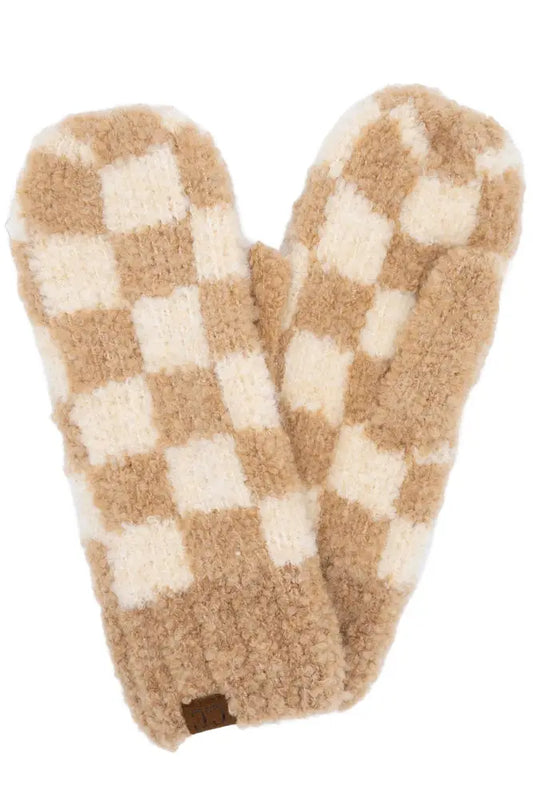 C.C. Checkered Mittens